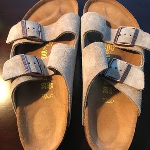 🧡NWOT Birkenstock Arizona Suede - Size 8